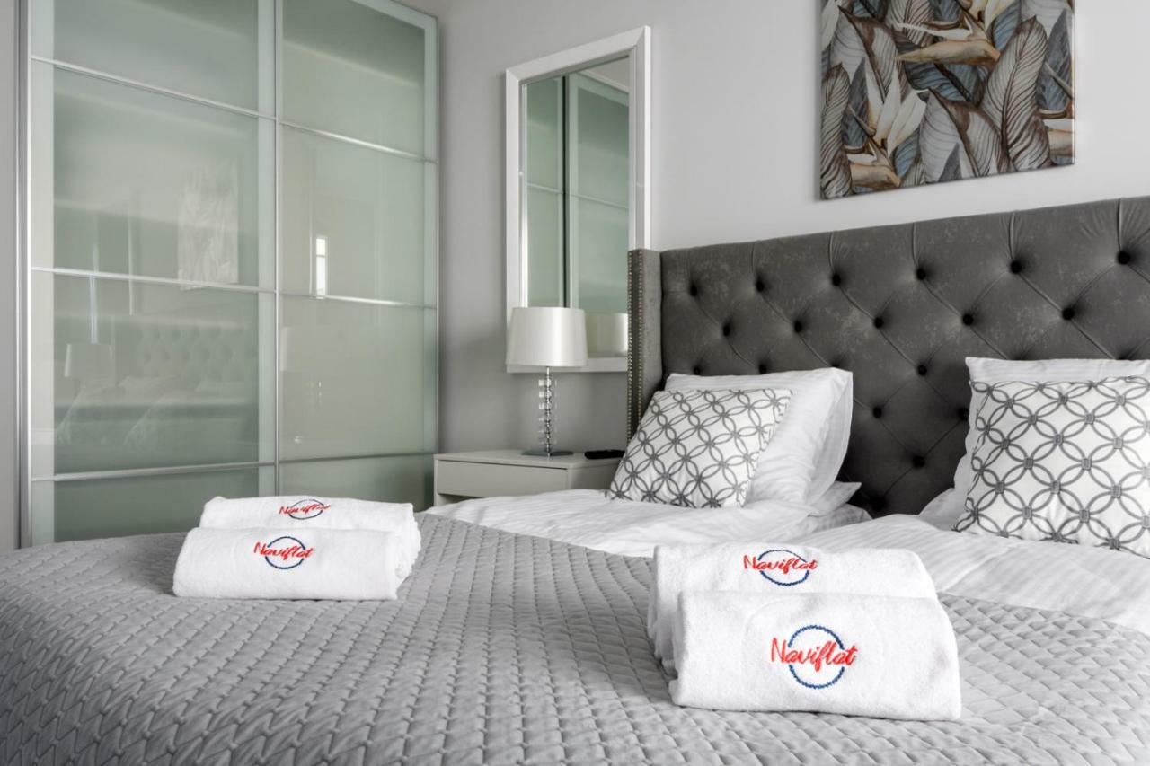 West Side Apartment Варшава Экстерьер фото